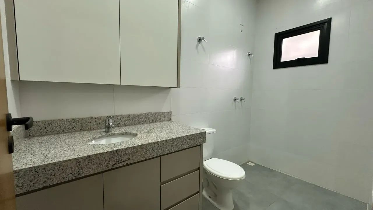 Casa térrea de 3 suítes à venda, 197 m² por R$ 1.350.000,00 - Jardins Porto - Senador Cane - Foto 18