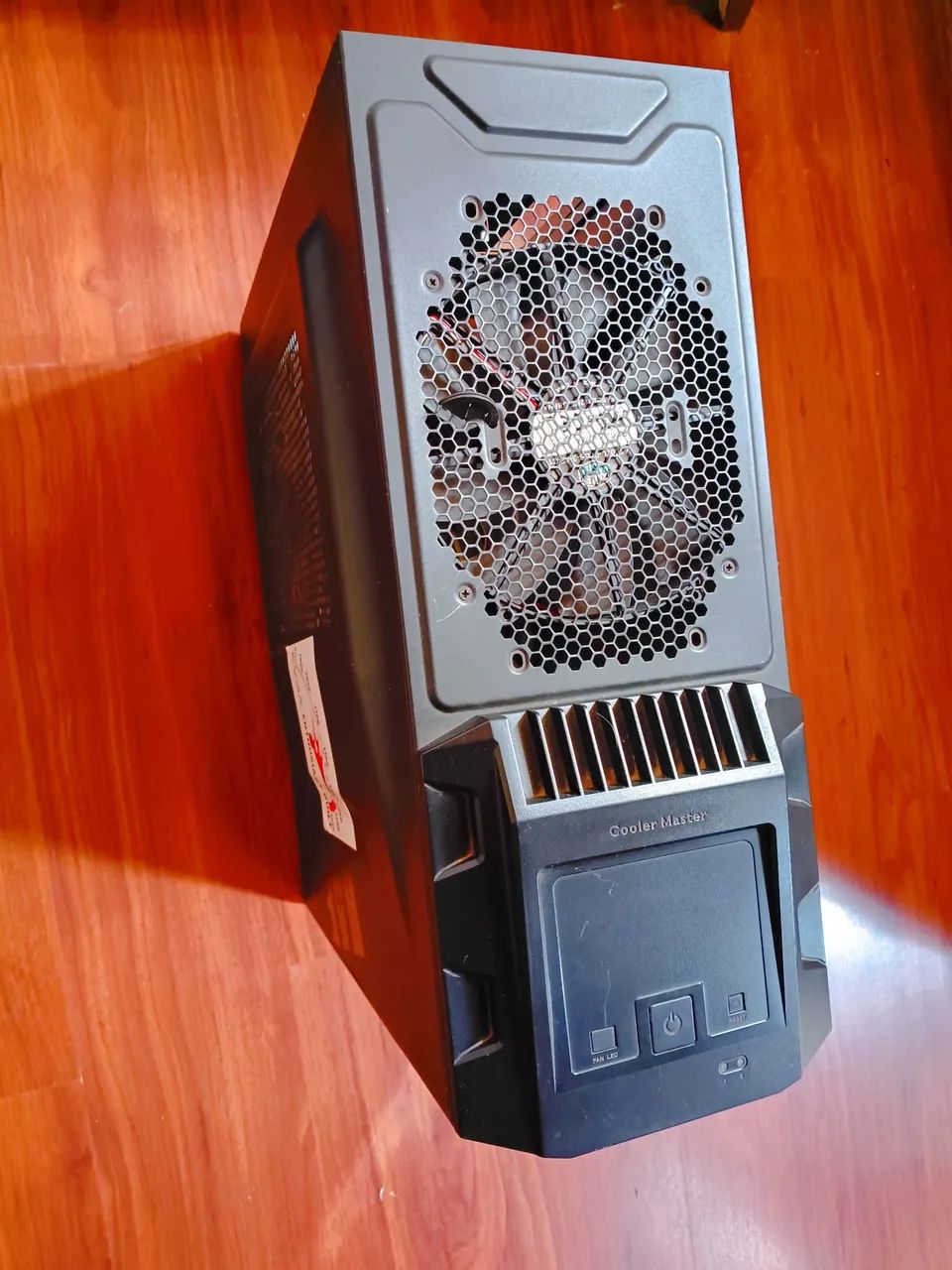  Gabinete cooler Master HAF - Foto 3