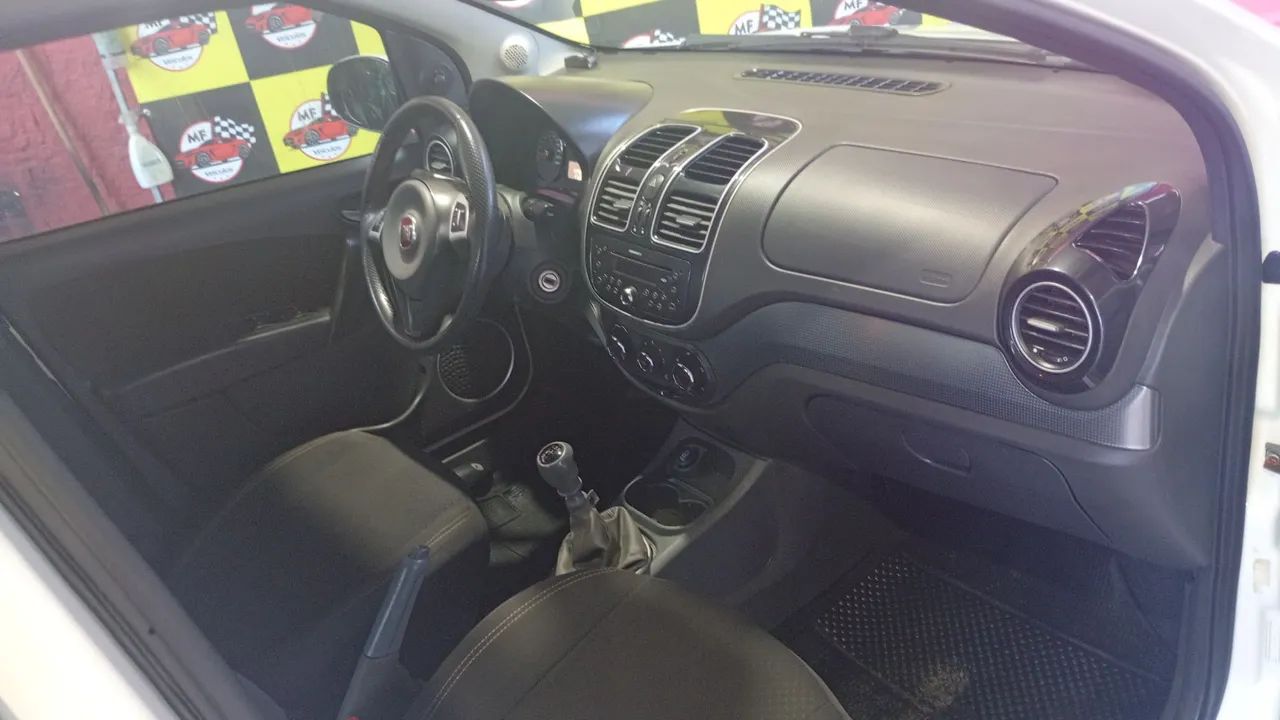 Fiat Grand Siena 2016