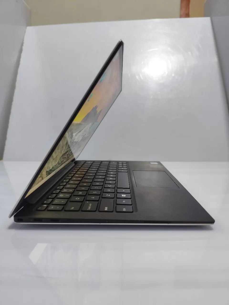 N*i様 Dell XPS 13 9380 i7-8665U 16GB SSD5 Notebook DELL XPS TOUCH 4k Intel i7 8665U 16GB RAM 256 SSD NVMe