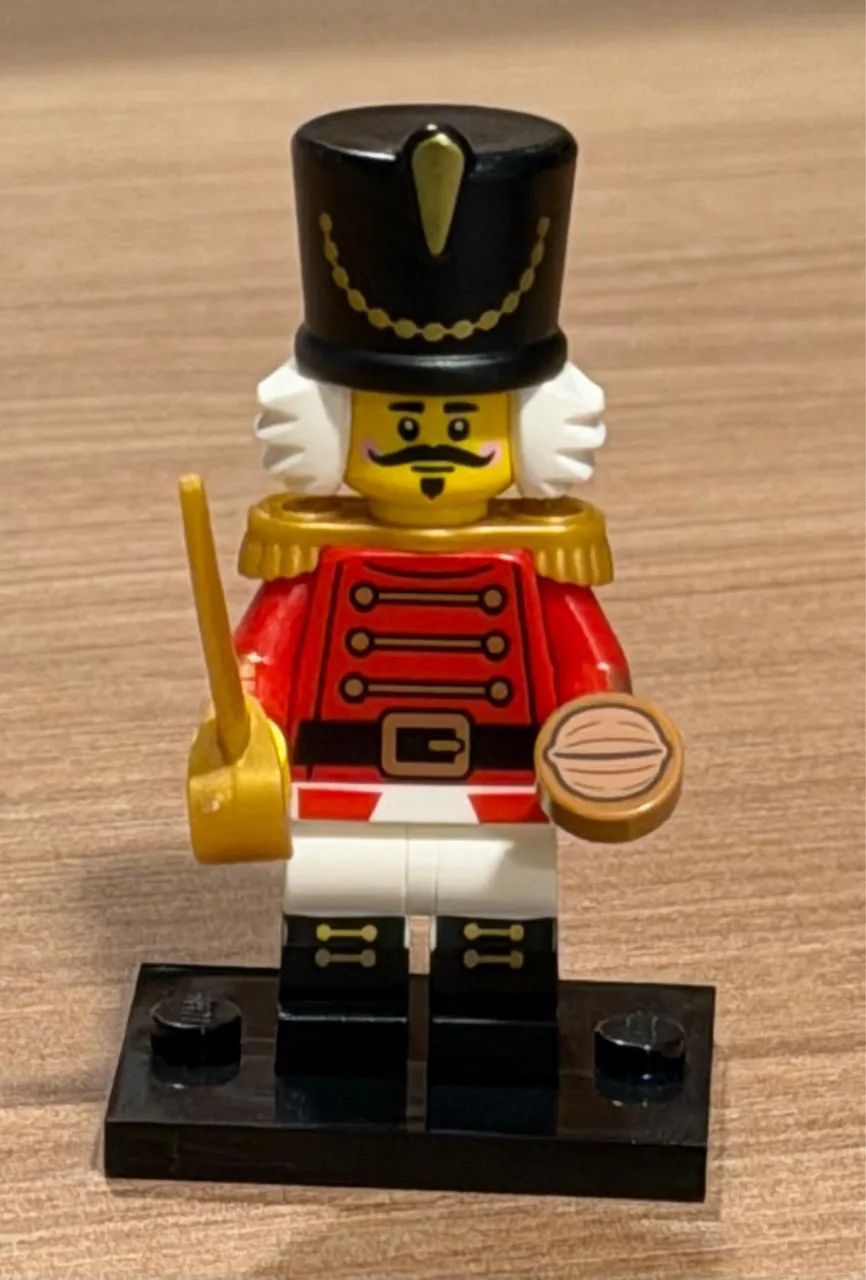Lego minifigura série 23 - Foto 2