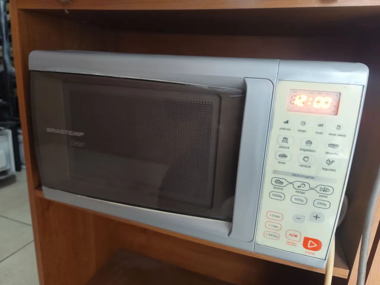 Microondas Panasonic 20L 