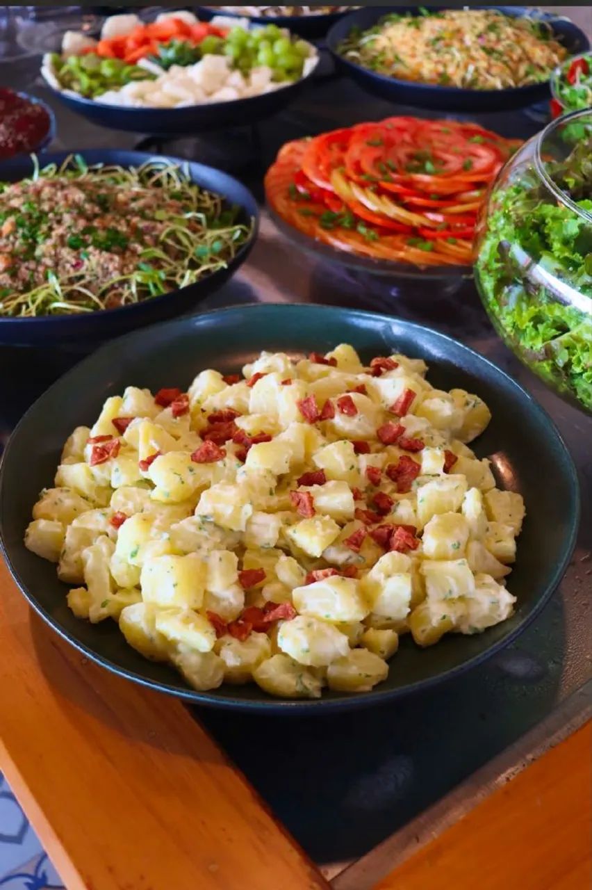 Vaga para SALADEIRO(A)