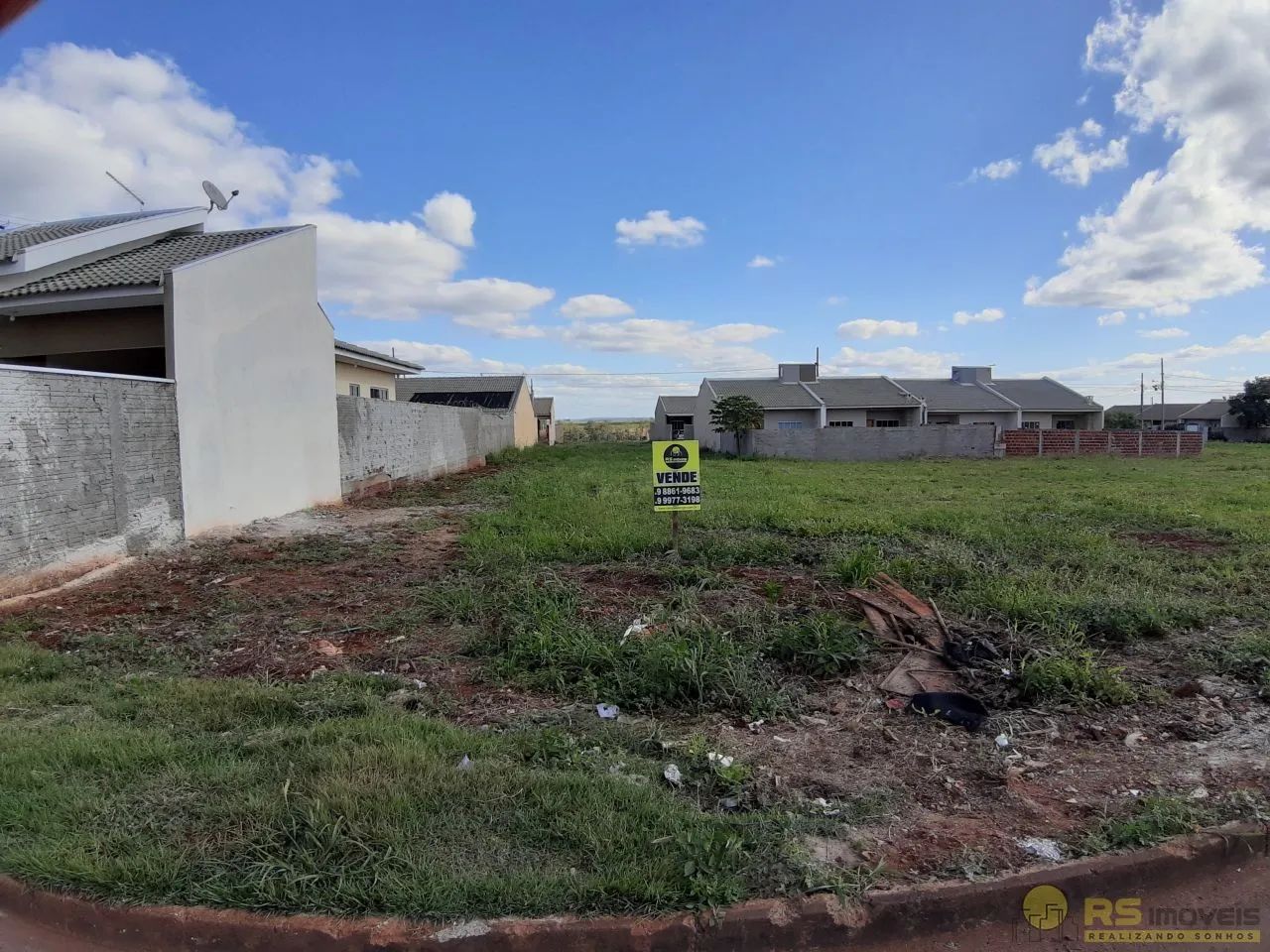 Terrenos à venda em Residencial Araucaria II, Floresta-PR - Foto 3