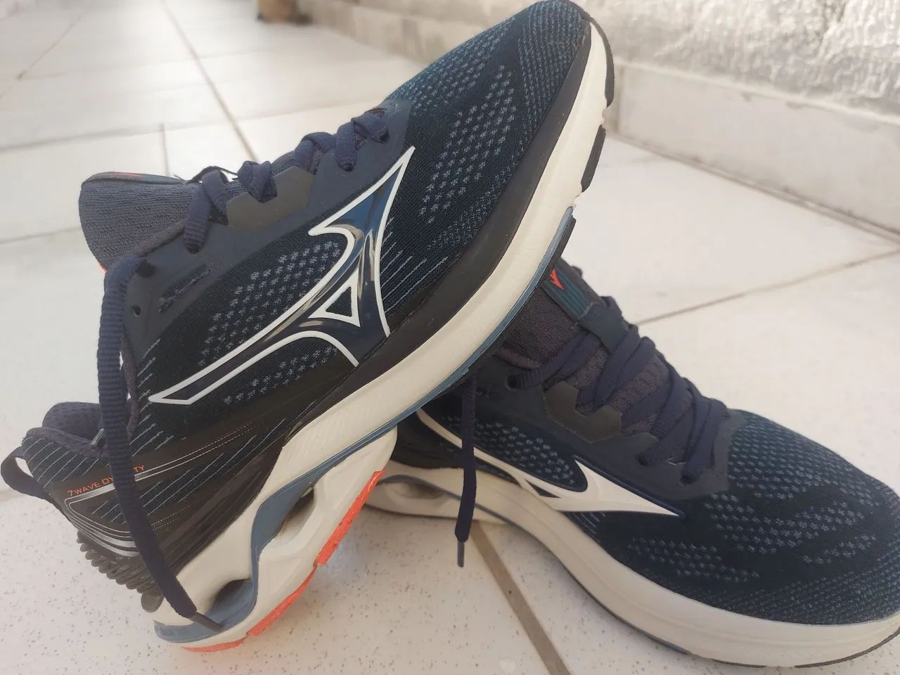 Tenis Mizuno Wave Dinasty 7 - Calçados Esportivos - Parque