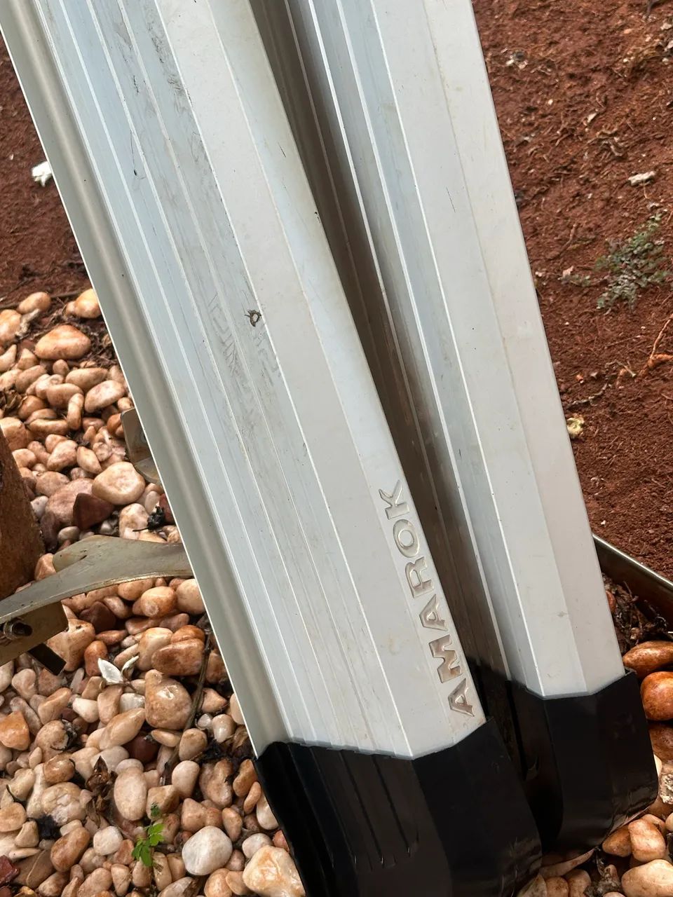 Estribos Amarok 