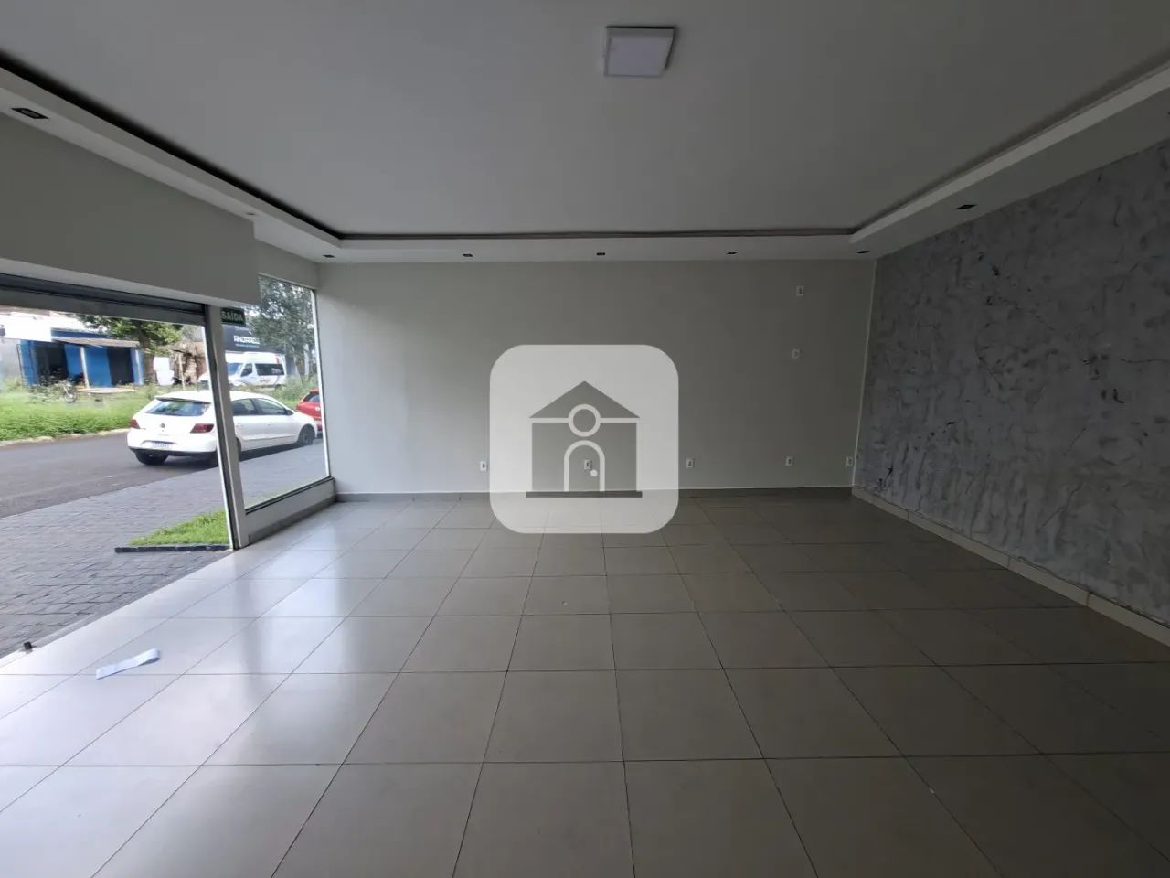 Loja para locação e venda no bairro Presidente Roosevelt - Foto 4