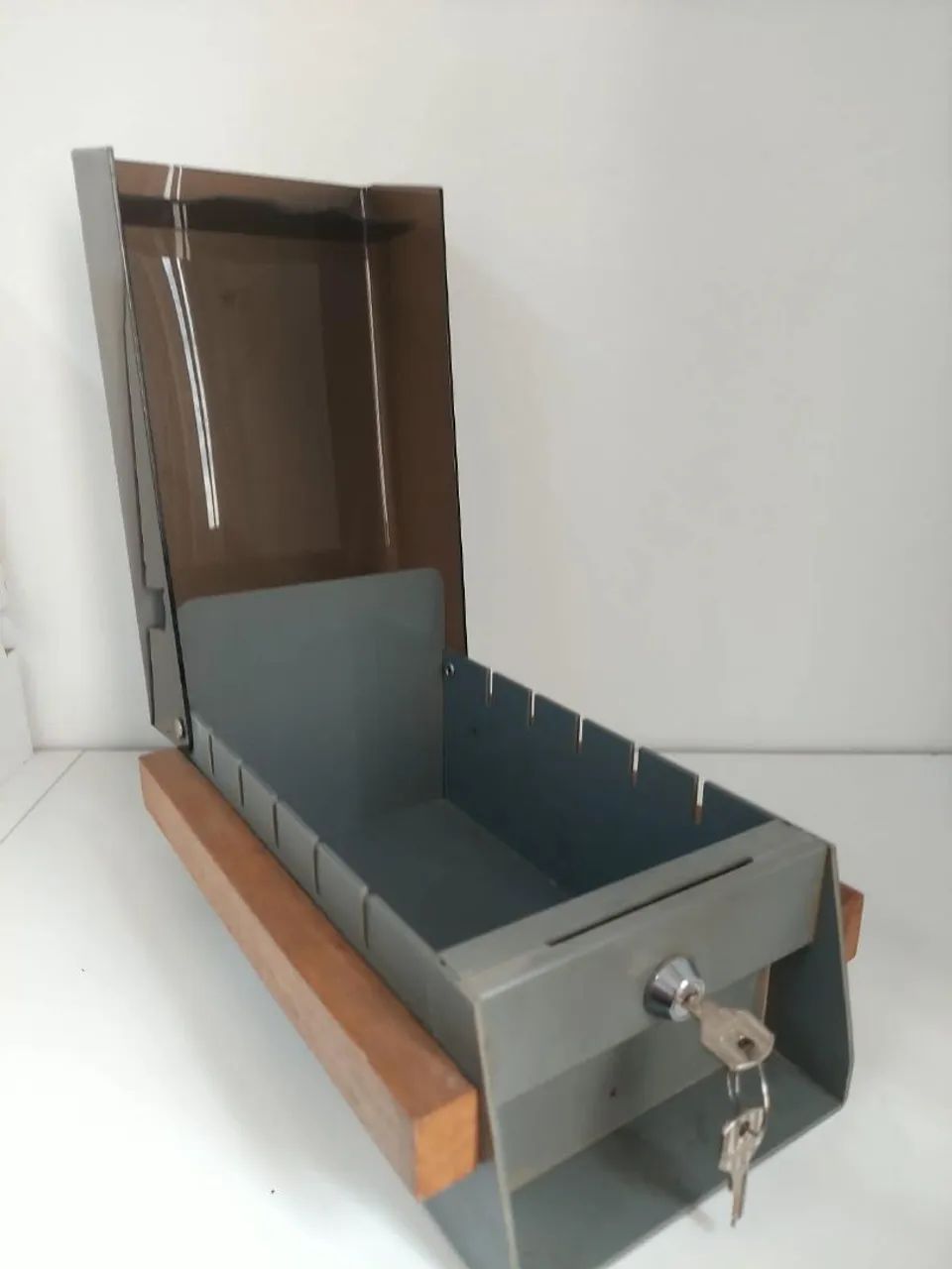 Arquivo de mesa - Foto 4