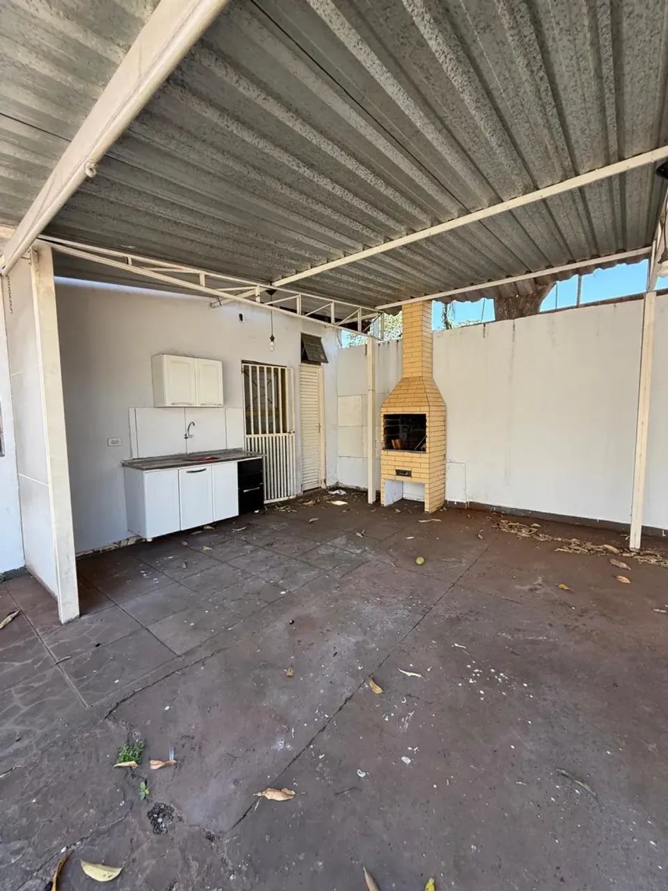 Casa grande no centro com suíte - Foto 3
