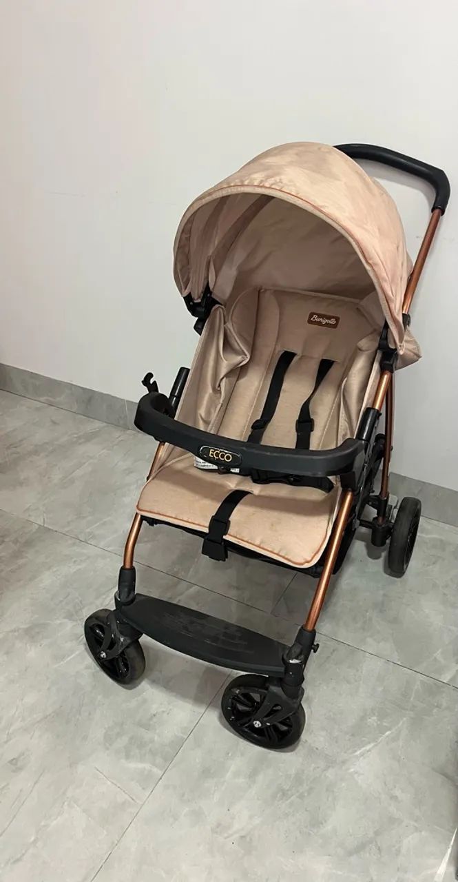 Carrinho de Bebê + Bebê Conforto
