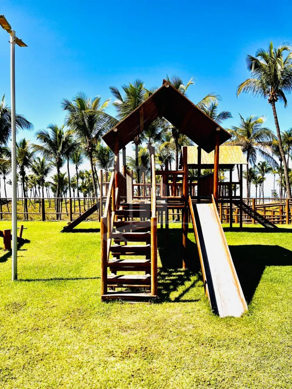 LOTE NO COND. VILLE AL MARE - NA BARRA DOS COQUEIROS - PÉ NA ÁREIA - Foto 11