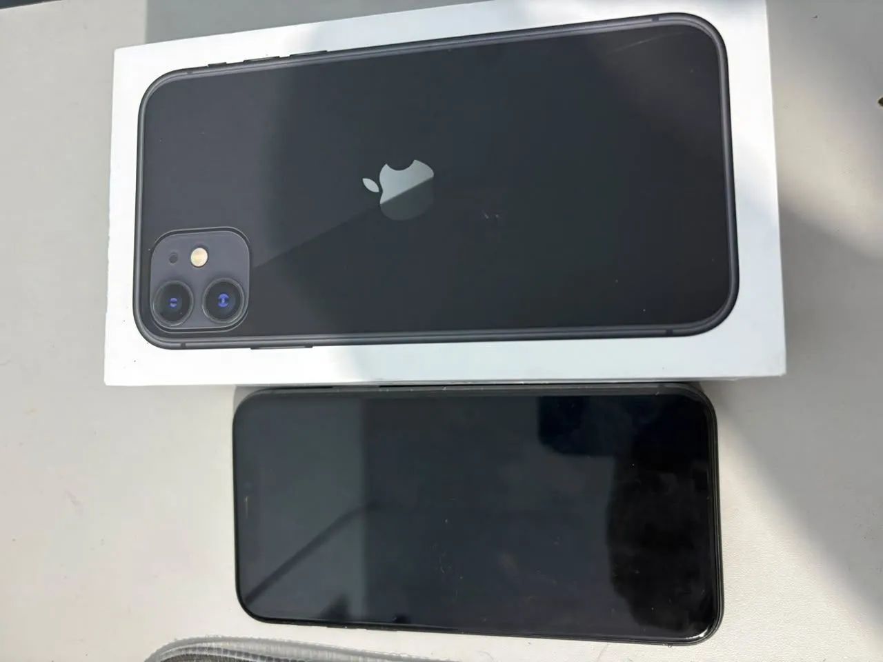 Iphone 11 - Foto 2