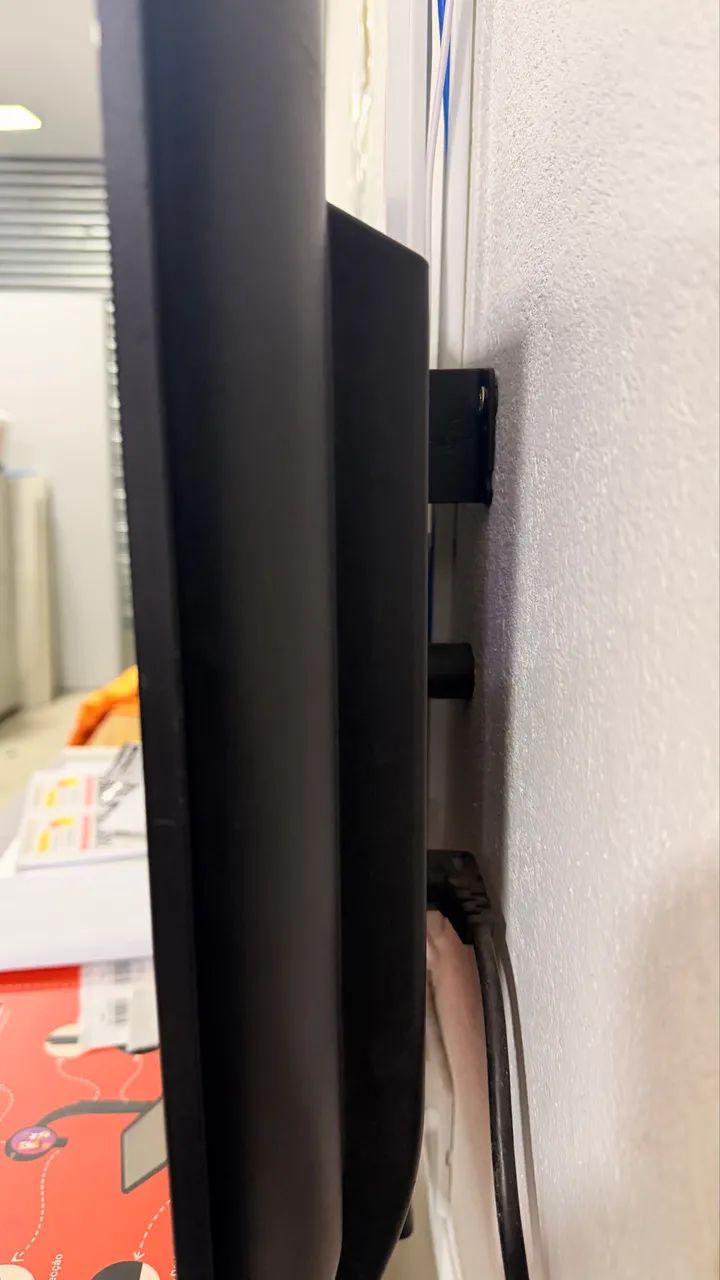 TV LG de 22 polegadas é o modelo 22LS4R precinho  - Foto 4