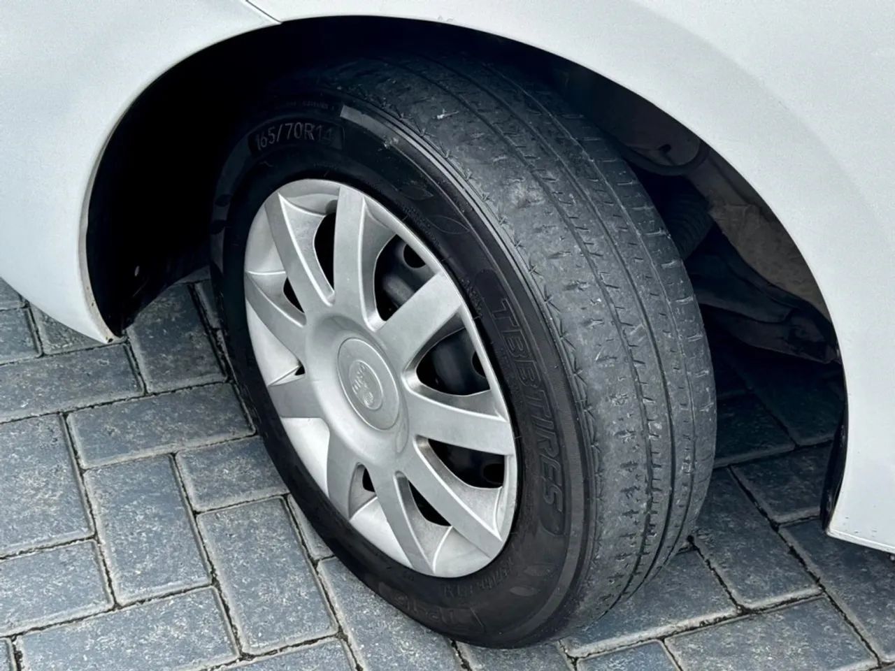 Nissan March S 1.0 12V Flex 5p, foto 9 de 9