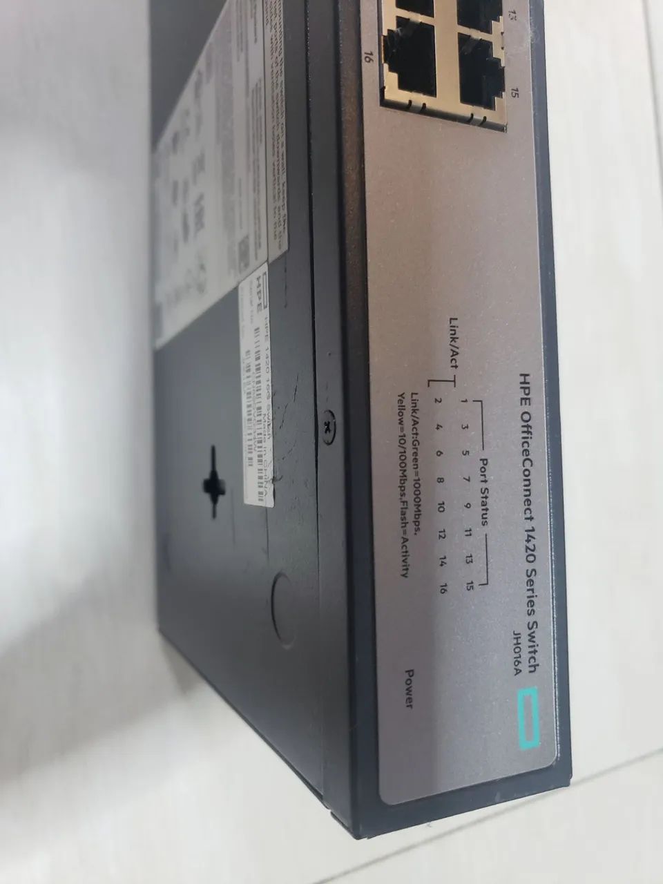 switch HPE OfficeConnect 1420-16G (Modelo JH016A) - Foto 4