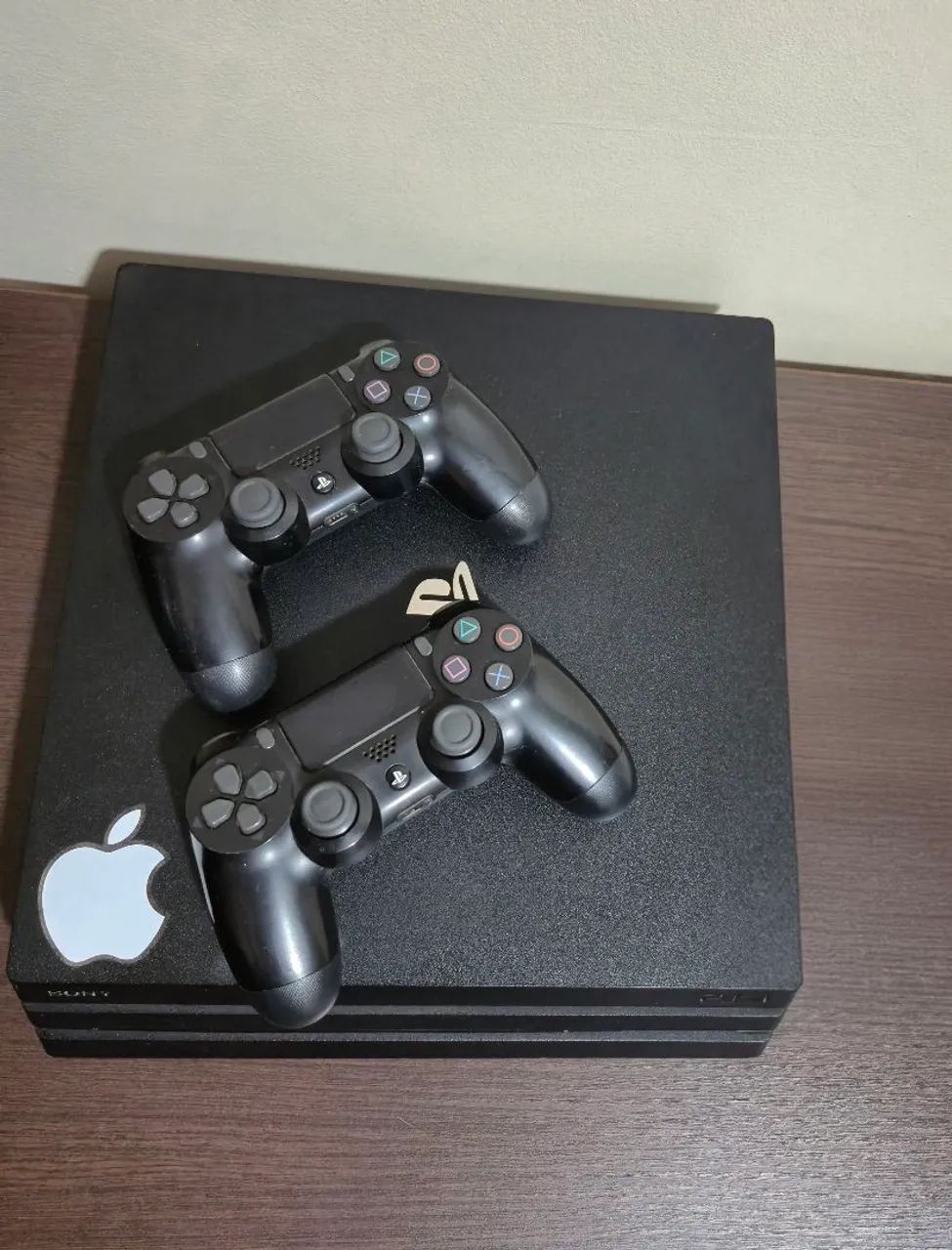 PS4 PRO 1TB - Foto 3