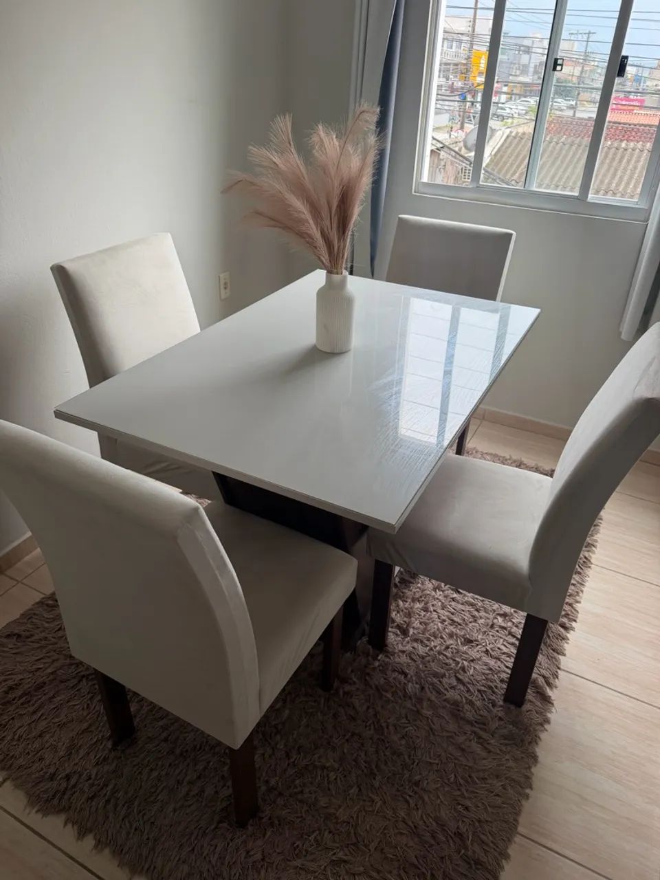 mesa de jantar com 4 cadeiras - Foto 4