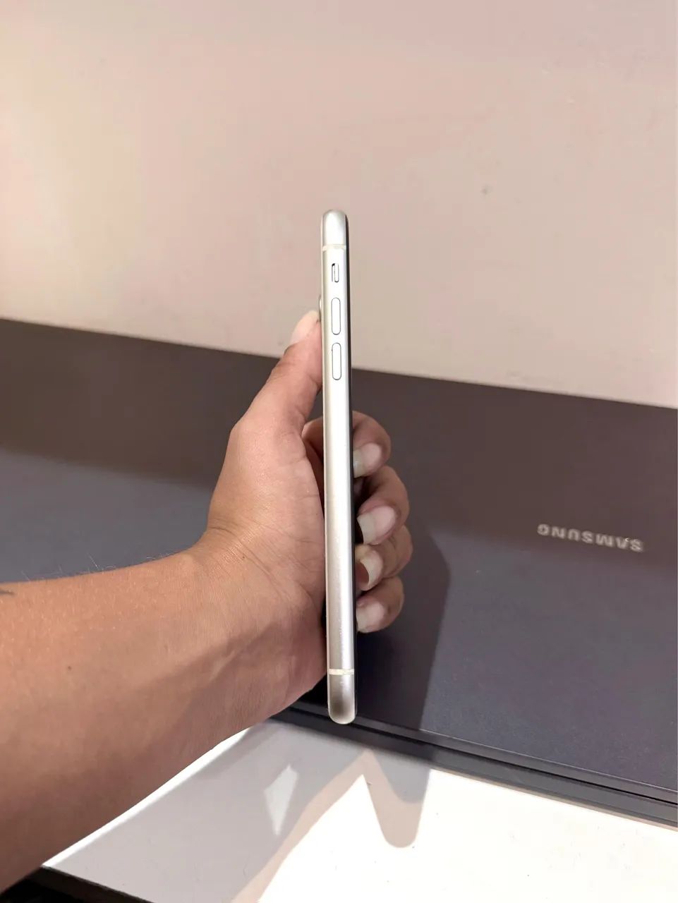 iPhone 11 64GB Branco - Foto 4