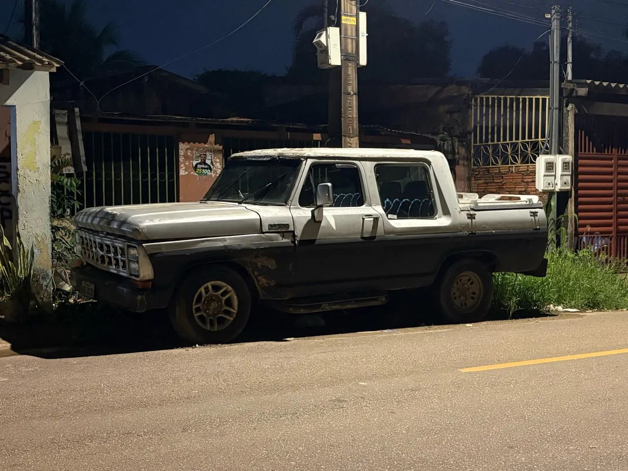 Ford F-1000 S. S. Diesel / S.s. Diesel Turbo 1987