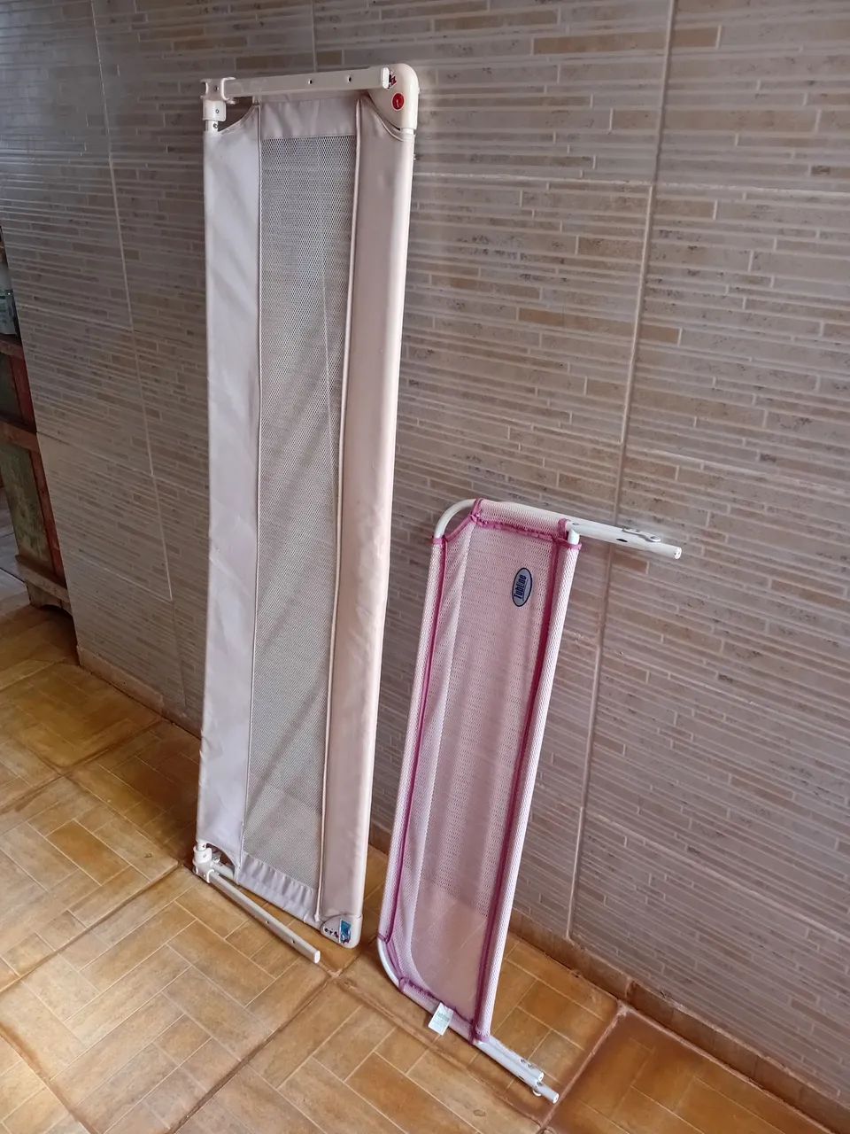 Grade de Proteção de bebês e crianças rosa AS DUAS !!
