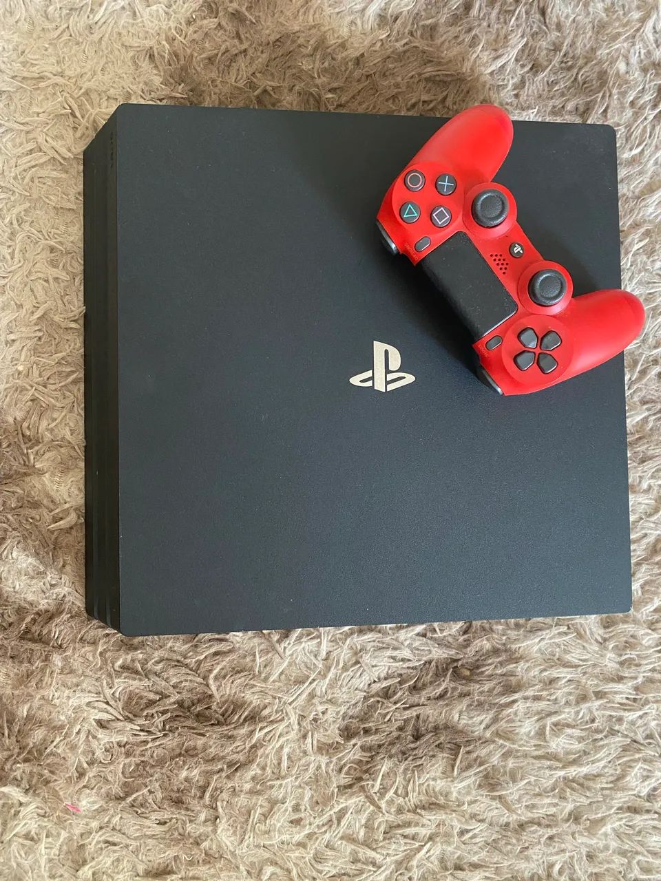 PS 4 PRO