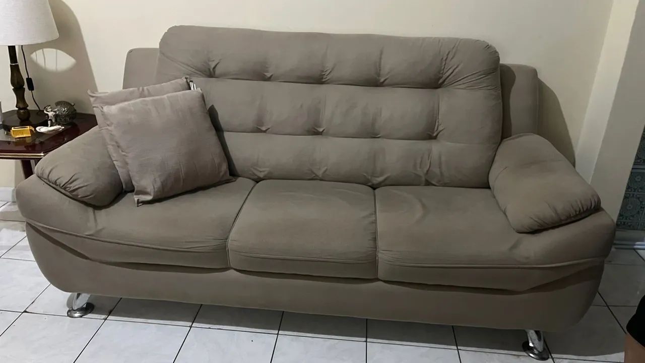 Sofá seminovo, impecável. - Foto 2
