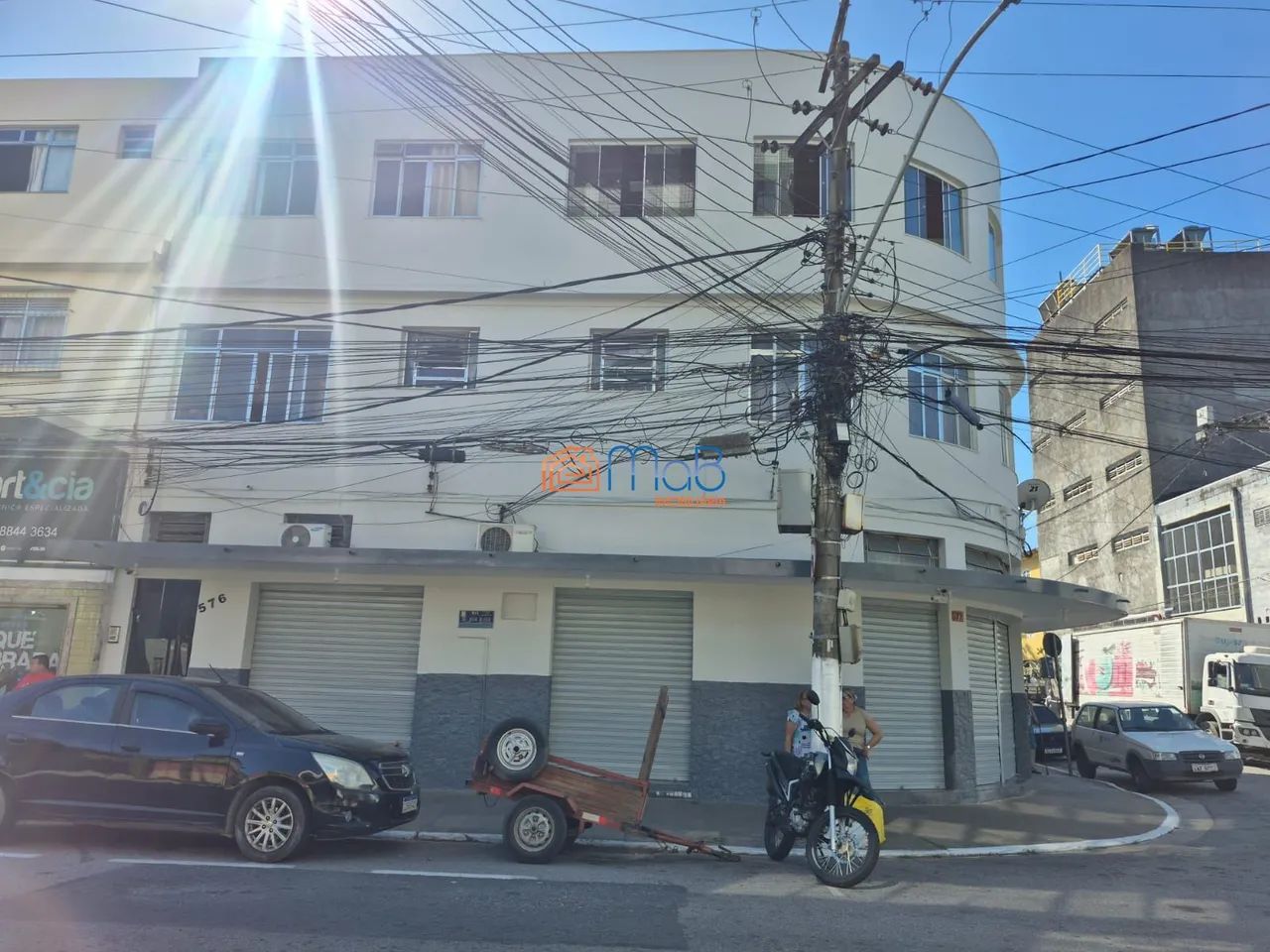 LOJA 32M² NO CENTRO DE MACAÉ - ALTO FLUXO