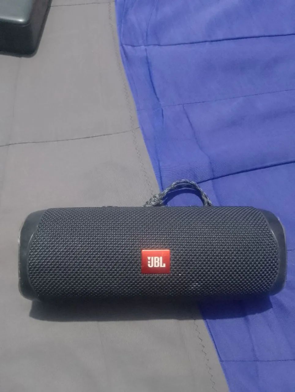 Vendo caixa de som portátil sem fio - Foto 3