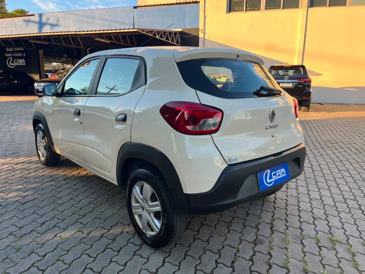Renault Kwid Zen 1.0 Flex 12V 5P Mec. 2022 - Foto 5