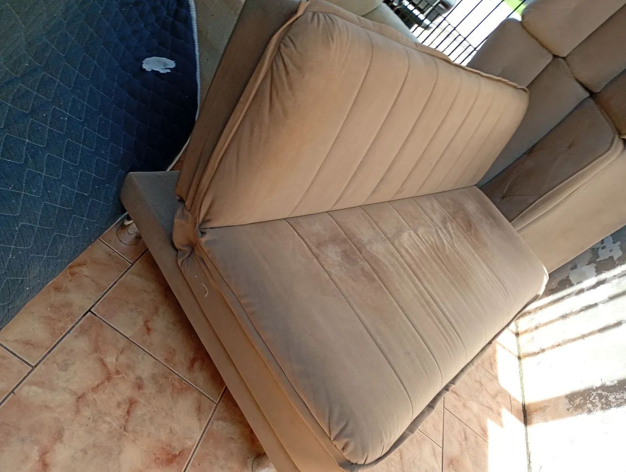 Sofá cama Semi novo 