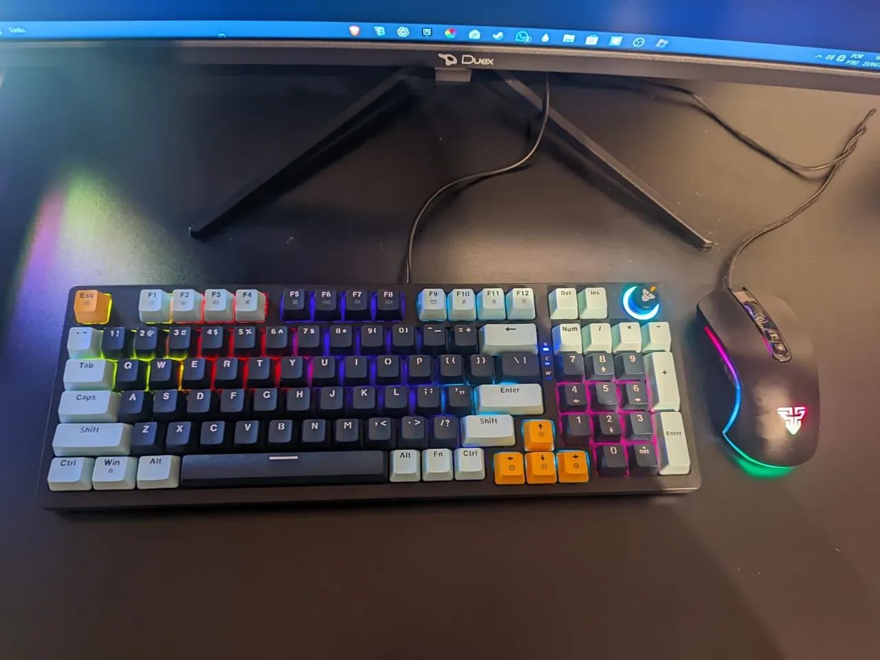 Teclado e Mouse para computador com cabo USB - Foto 5
