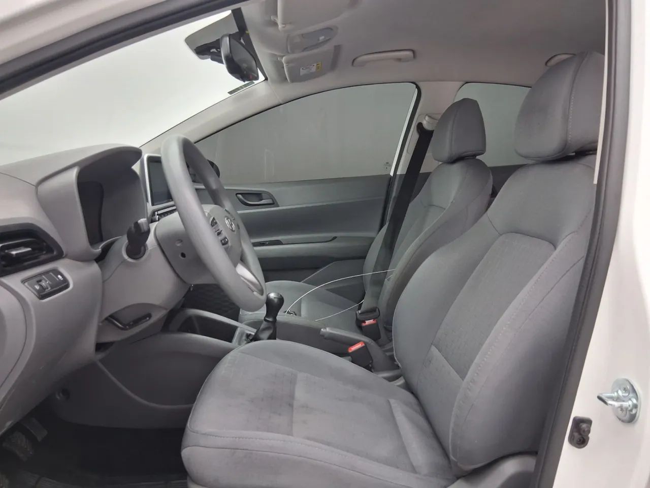 Hyundai HB20S Comfort 1.0 Flex 12V Mec., foto 16 de 18