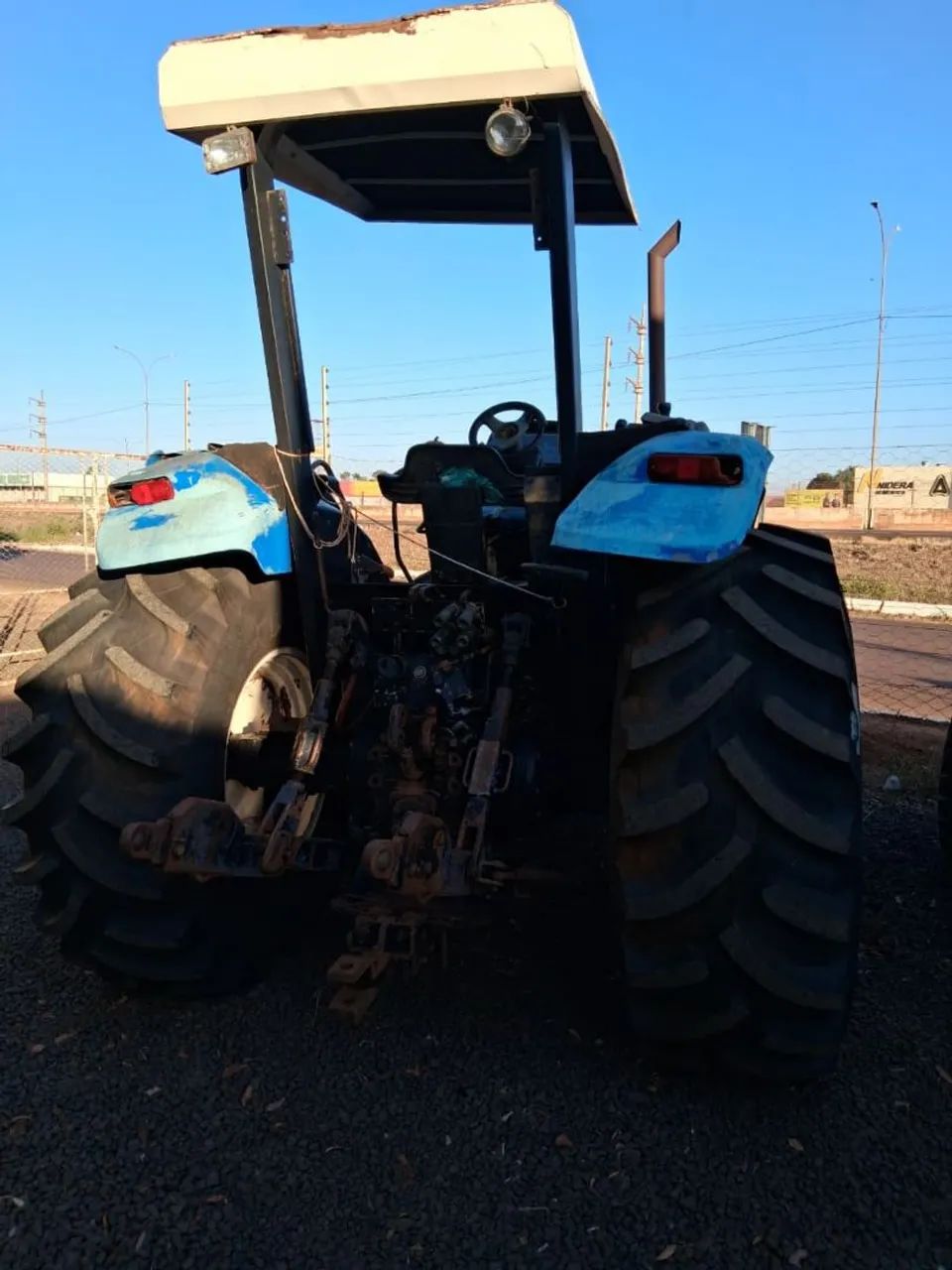 Trator Tm 120 ano 2000 - Foto 2