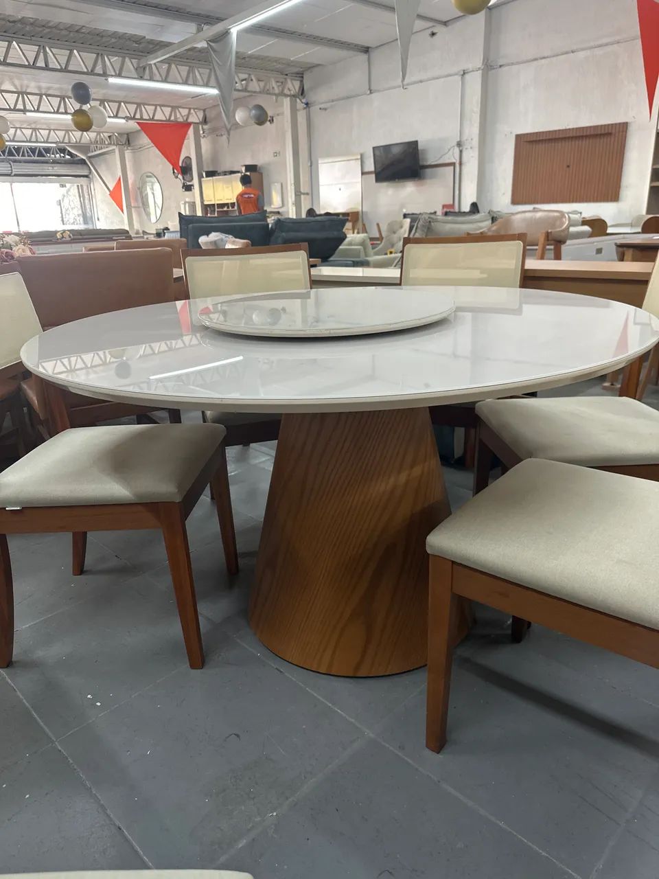 Mesa de jantar madeira  - Foto 2