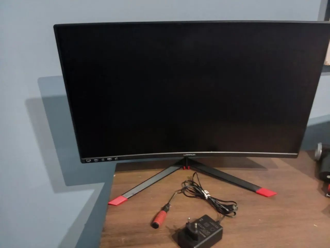 Monitor Gamer Warrior  144hz Curvo  - Foto 2