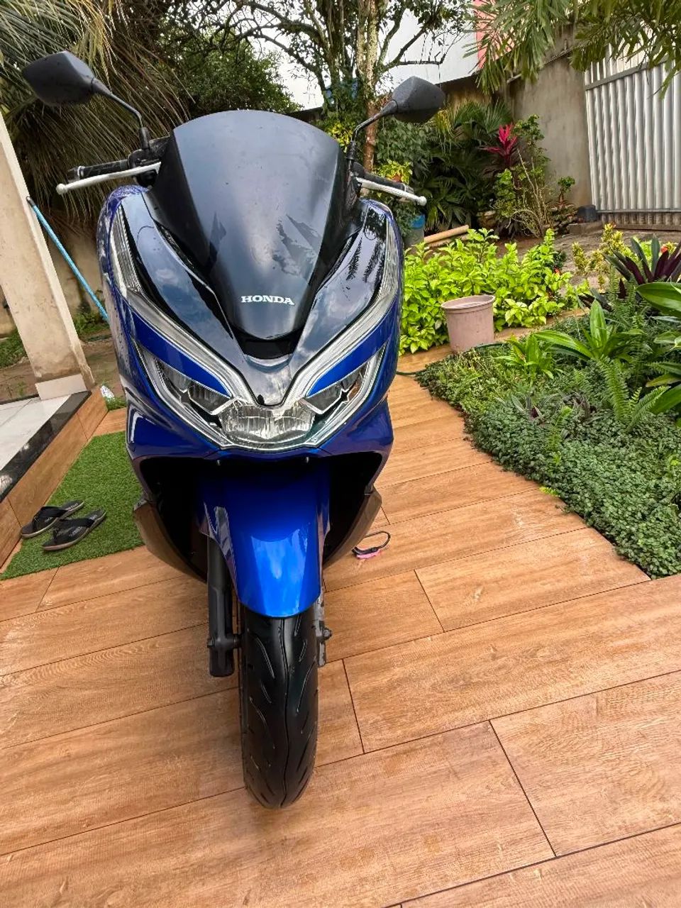 Vendo PCX conservada e lindona - Foto 2