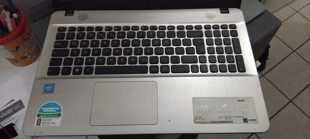 Notebook Asus com defeito para aproveitamento de peças - Foto 2