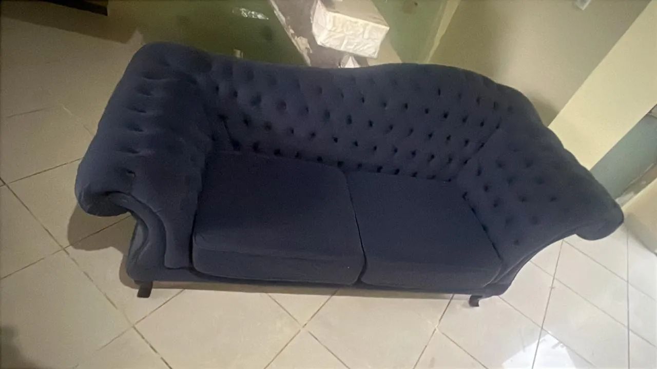 Sofá azul Chesterfield - Foto 4