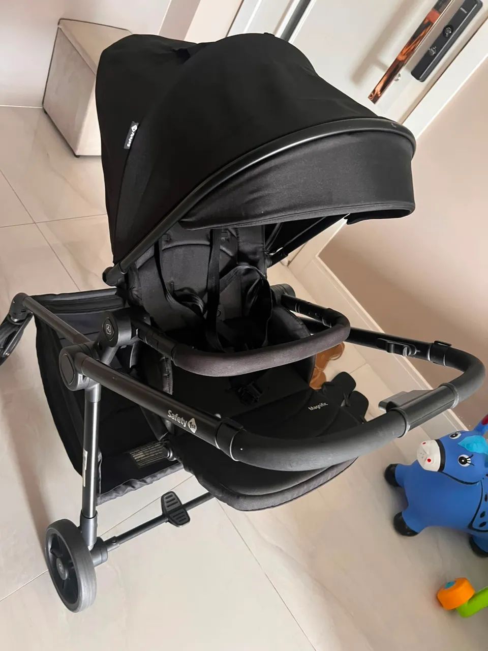 Carrinho bebê marca Safety  - Foto 4