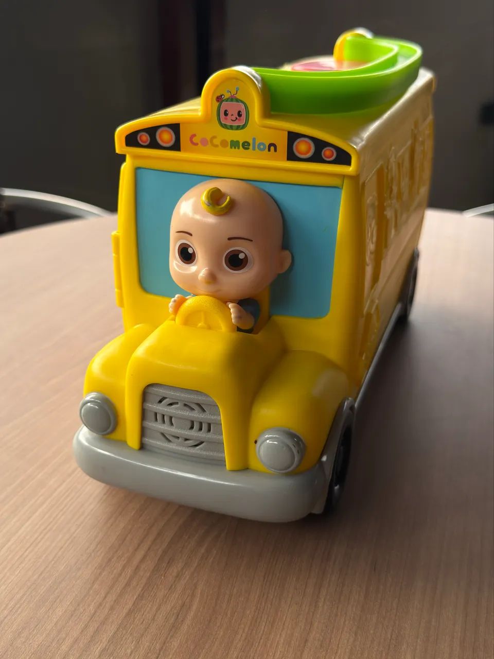 Ônibus Escolar Interativo CoComelon - Foto 2