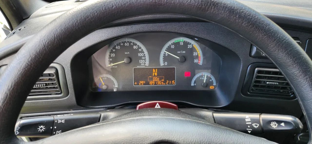 M.BENZ / ACCELO 815 - Foto 5
