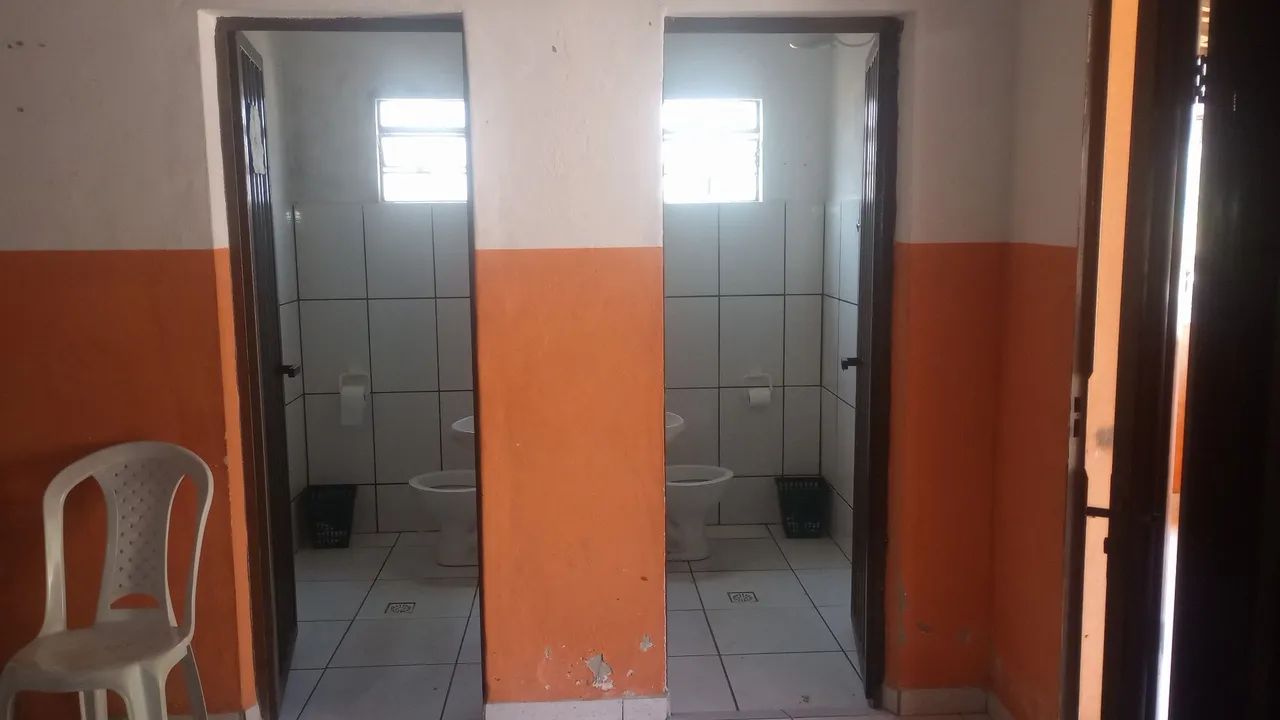 Casa e área de comércio  - Foto 4