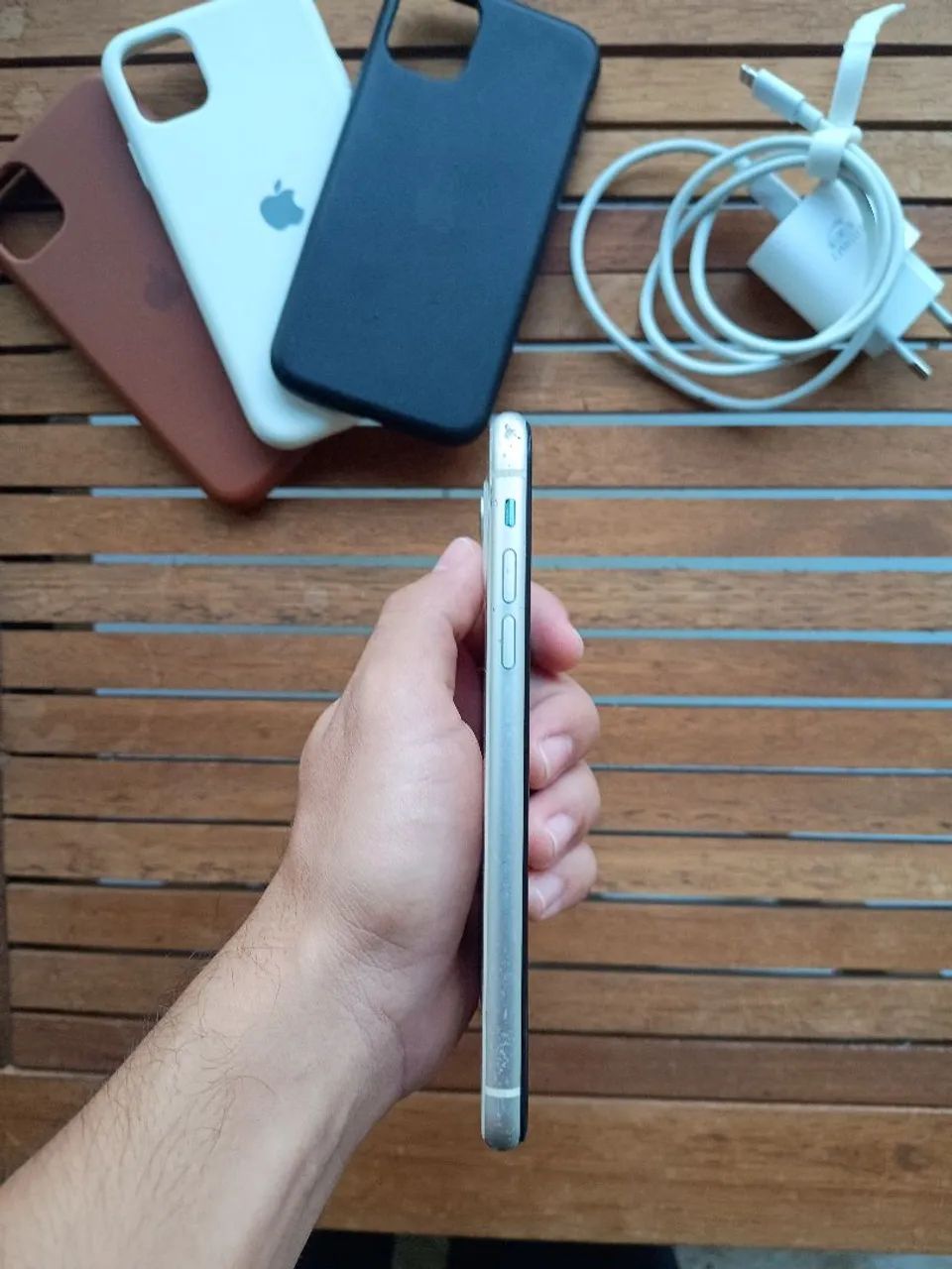 iPhone 11 Branco (CARREGADOR +3 CAPINHAS) - Foto 3