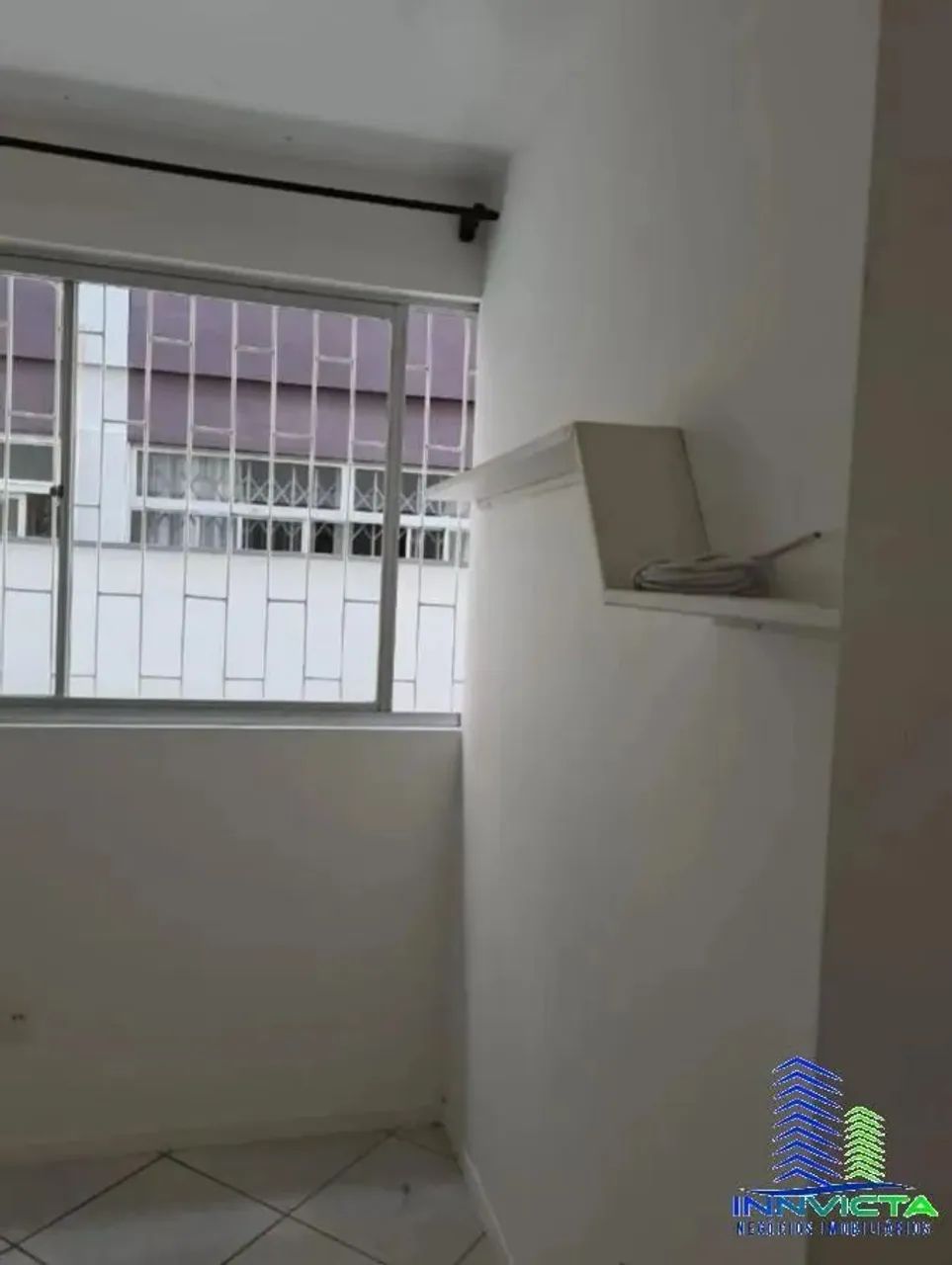 Apartamento em Coqueiros - Foto 4