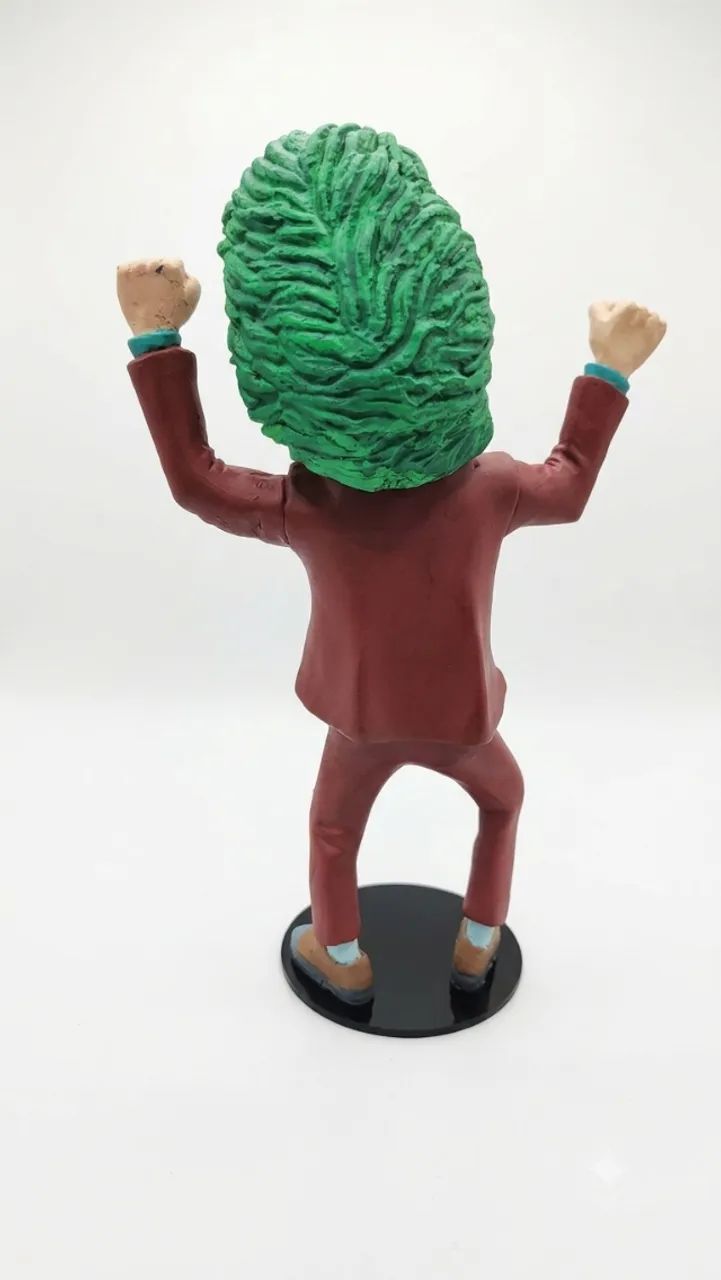 Estatueta Do Coringa (joker) - Versão Joaquin Phoenix - Foto 2