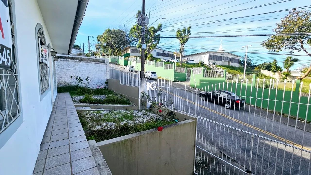Casa de 3 dormitórios, sendo 1 suíte em Capoeiras!!! - Foto 4