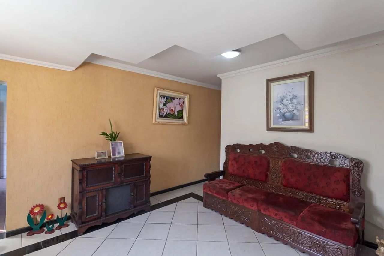Casa à Venda - Alípio de Melo, 3 Quartos, 250 m2 - Foto 2