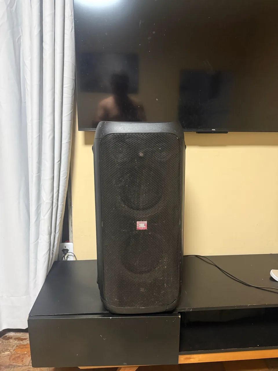 Vendo caixa jbl 310 - Foto 3