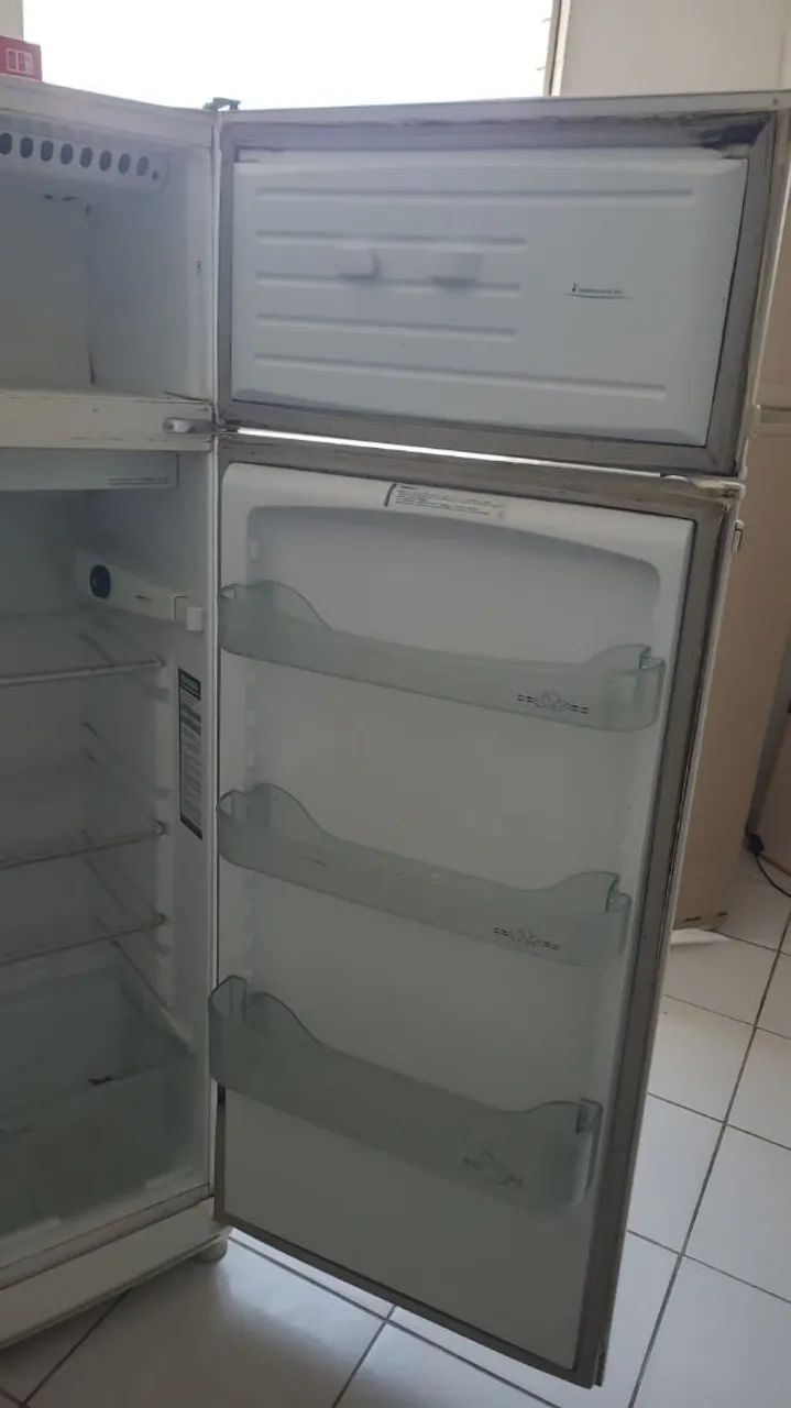Vende-se Geladeira  - Foto 3