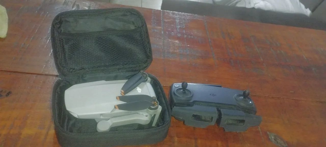 Drone DJI Mini SE - Excelente Estado, Pronto para Voar